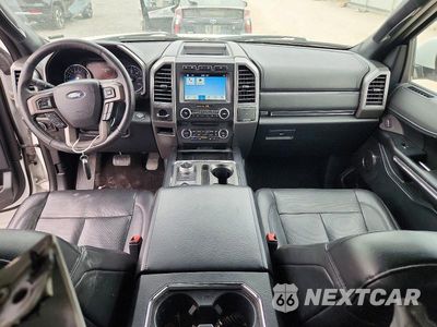 Zdjęcie 8 z 14 samochodu: 2018 FORD EXPEDITION XLT VIN:1FMJU1JT2JEA49238 - miniatura