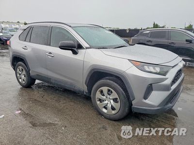 Czwarte zdjęcie samochodu z boku: 2021 TOYOTA RAV4 LE VIN:2T3H1RFV7MC144302 - miniatura