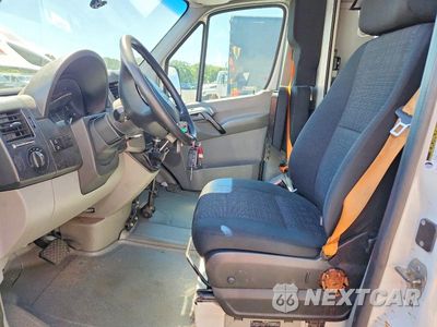 Zdjęcie 7 z 12 samochodu: 2016 MERCEDES-BENZ SPRINTER 2500 DELIVERY VAN VIN:WD3PE8DD3GP361648 - miniatura