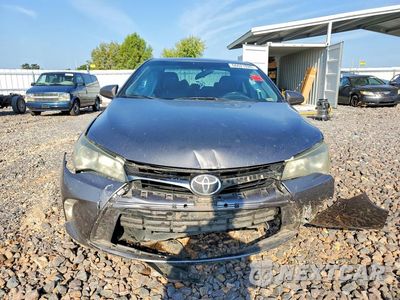 Piąte zdjęcie samochodu w środku: 2015 TOYOTA CAMRY SE VIN:4T1BF1FKXFU985197 - miniatura