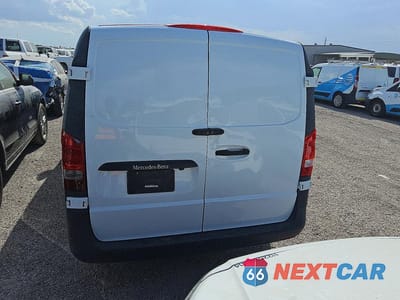 Zdjęcie 6 z 13 samochodu: 2020 MERCEDES-BENZ METRIS VIN:W1YV0CEY3L3685695 - miniatura