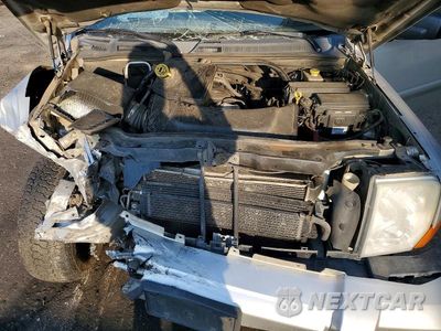 Zdjęcie 11 z 12 samochodu: 2006 JEEP COMMANDER LIMITED VIN:1J8HG58266C303236 - miniatura