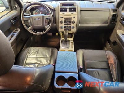 Zdjęcie 8 z 13 samochodu: 2012 FORD ESCAPE XLT VIN:1FMCU9DG6CKB47487 - miniatura