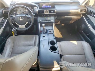 Zdjęcie 8 z 13 samochodu: 2015 LEXUS IS 250 VIN:JTHBF1D25F5049083 - miniatura