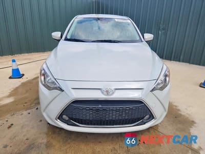 Piąte zdjęcie samochodu w środku: 2020 TOYOTA YARIS LE VIN:3MYDLBYV1LY715806 - miniatura