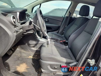 Zdjęcie 7 z 14 samochodu: 2015 CHEVROLET TRAX 1LT VIN:3GNCJRSBXFL229673 - miniatura