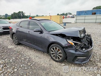 Czwarte zdjęcie samochodu z boku: 2019 KIA OPTIMA LX VIN:5XXGT4L32KG329688 - miniatura