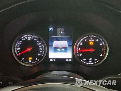 Zdjęcie 9 z 13 samochodu: 2016 MERCEDES-BENZ GLC 300 VIN:WDC0G4JB3GF009702 - miniatura