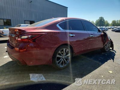 Trzecie zdjęcie samochodu z tyłu: 2018 NISSAN ALTIMA 2.5 SR VIN:1N4AL3AP2JC261547 - miniatura