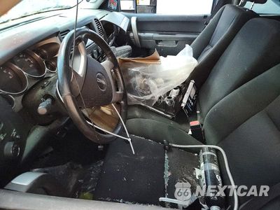 Zdjęcie 7 z 13 samochodu: 2010 GMC SIERRA K1500 SLE VIN:3GTRKVE35AG142830 - miniatura