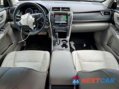 Zdjęcie 8 z 12 samochodu: 2017 TOYOTA CAMRY XLE VIN:4T1BF1FK8HU629317 - miniatura
