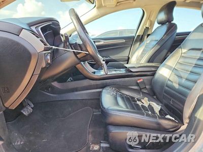 Zdjęcie 7 z 12 samochodu: 2019 FORD FUSION SEL VIN:3FA6P0CD7KR264703 - miniatura
