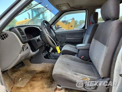 Zdjęcie 7 z 12 samochodu: 2000 NISSAN FRONTIER XE-V6 VIN:1N6ED26Y9YC379106 - miniatura
