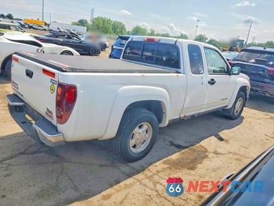 Trzecie zdjęcie samochodu z tyłu: 2004 GMC CANYON VIN:1GTCS196648126729 - miniatura