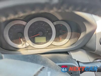 Zdjęcie 9 z 13 samochodu: 2010 TOYOTA RAV4 LIMITED VIN:JTMDK4DV8AD015249 - miniatura