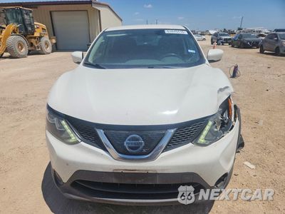 Piąte zdjęcie samochodu w środku: 2019 NISSAN ROGUE SPORT S VIN:JN1BJ1CP8KW232630 - miniatura