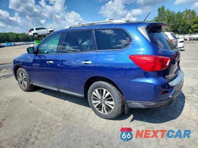 Drugie zdjęcie samochodu z przodu: 2017 NISSAN PATHFINDER SL VIN:5N1DR2MM3HC656229 - miniatura