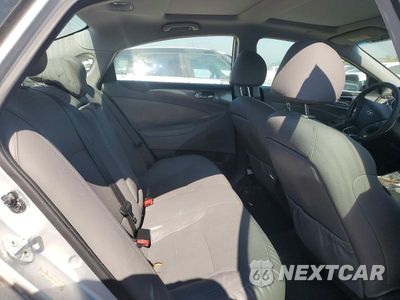 Zdjęcie 10 z 12 samochodu: 2014 HYUNDAI SONATA HYBRID VIN:KMHEC4A43EA107854 - miniatura