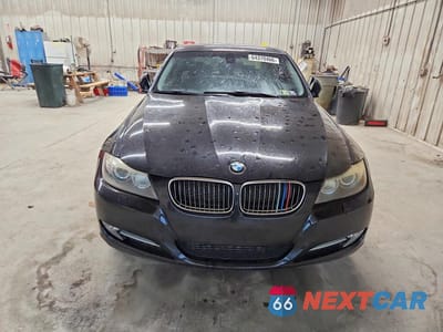 Piąte zdjęcie samochodu w środku: 2011 BMW 335 XI VIN:WBAPL5G50BNN23705 - miniatura