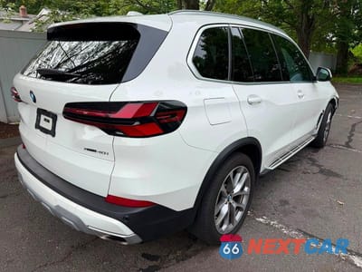 Trzecie zdjęcie samochodu z tyłu: 2026 BMW X5 XDRIVE40I VIN:5UX23EU06T9076795 - miniatura
