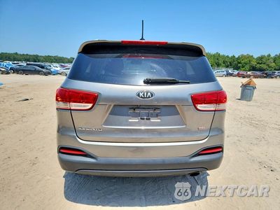 Zdjęcie 6 z 13 samochodu: 2016 KIA SORENTO LX VIN:5XYPG4A32GG101765 - miniatura
