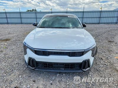 Piąte zdjęcie samochodu w środku: 2025 KIA K4 GT LINE VIN:3KPFW4DE6SE197417 - miniatura