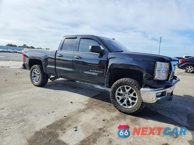 Czwarte zdjęcie samochodu z boku: 2014 CHEVROLET SILVERADO K1500 LT VIN:1GCVKREC6EZ109802 - miniatura