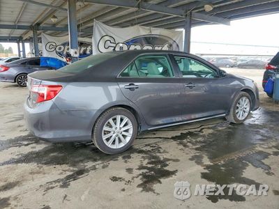Trzecie zdjęcie samochodu z tyłu: 2014 TOYOTA CAMRY HYBRID XLE VIN:4T1BD1FK0EU109162 - miniatura