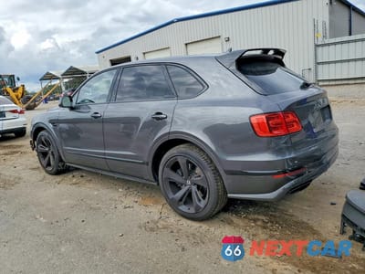 Drugie zdjęcie samochodu z przodu: 2018 BENTLEY BENTAYGA VIN:SJAAC2ZV6JC018686 - miniatura