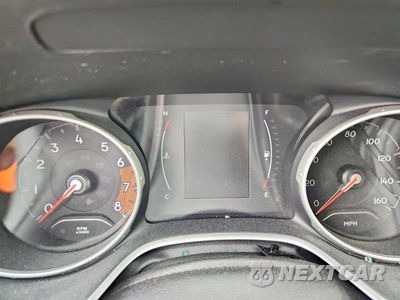 Zdjęcie 9 z 13 samochodu: 2018 JEEP COMPASS SPORT VIN:3C4NJDAB2JT399993 - miniatura