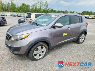 2011 KIA SPORTAGE LX KNDPBCA23B7172124 - główne zdjęcie licytacji z USA - miniatura