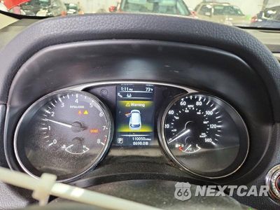 Zdjęcie 9 z 12 samochodu: 2015 NISSAN ROGUE SV VIN:5N1AT2MVXFC876297 - miniatura
