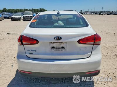 Zdjęcie 6 z 12 samochodu: 2018 KIA FORTE LX VIN:3KPFL4A79JE164361 - miniatura