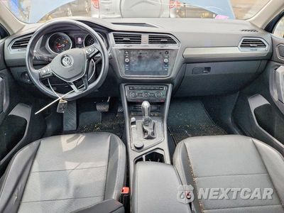 Zdjęcie 8 z 14 samochodu: 2019 VOLKSWAGEN TIGUAN SE VIN:3VV2B7AX7KM068921 - miniatura