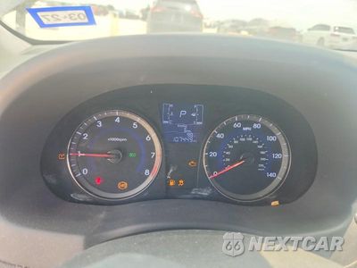 Zdjęcie 9 z 13 samochodu: 2017 HYUNDAI ACCENT SE VIN:KMHCT5AE4HU315637 - miniatura