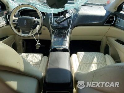 Zdjęcie 8 z 12 samochodu: 2020 LINCOLN NAUTILUS BLACK LABEL VIN:2LMPJ9JP3LBL01070 - miniatura