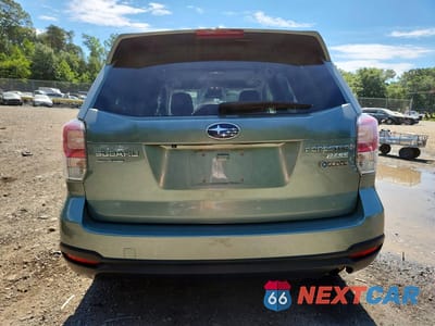 Zdjęcie 6 z 13 samochodu: 2017 SUBARU FORESTER 2.5I PREMIUM VIN:JF2SJAEC3HH455423 - miniatura