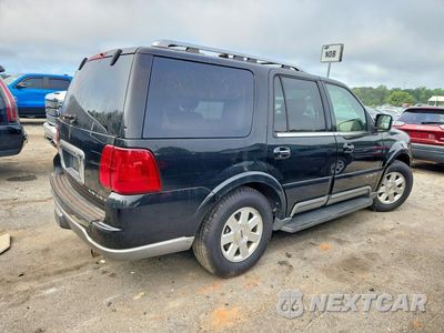 Trzecie zdjęcie samochodu z tyłu: 2004 LINCOLN NAVIGATOR VIN:5LMFU27R54LJ14345 - miniatura