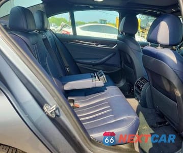 Zdjęcie 10 z 12 samochodu: 2017 BMW 5ER XI VIN:WBAJA7C35HG905074 - miniatura