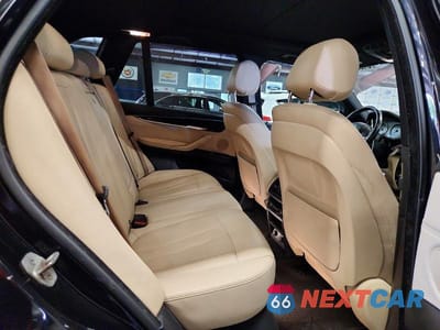 Zdjęcie 11 z 13 samochodu: 2018 BMW X5 XDRIVE35I VIN:5UXKR0C54J0X93213 - miniatura