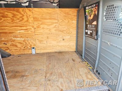 Zdjęcie 11 z 14 samochodu: 2015 FORD TRANSIT 250 DELIVERY VAN VIN:1FTNR2ZM3FKA77164 - miniatura