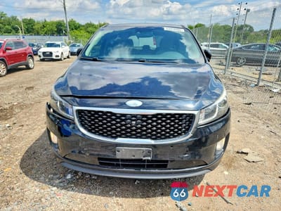 Piąte zdjęcie samochodu w środku: 2017 KIA SEDONA SX VIN:KNDMC5C18H6305328 - miniatura