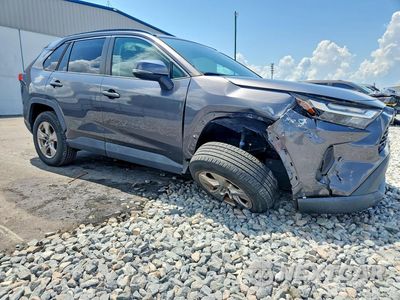 Czwarte zdjęcie samochodu z boku: 2022 TOYOTA RAV4 XLE VIN:2T3W1RFV7NC186106 - miniatura
