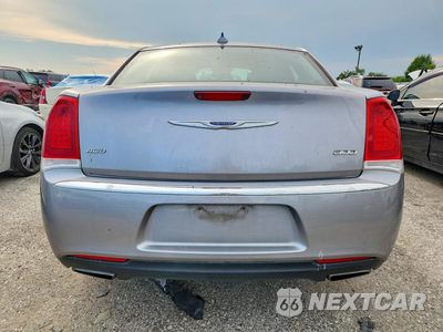 Zdjęcie 6 z 12 samochodu: 2018 CHRYSLER 300 TOURING VIN:2C3CCARG1JH282130 - miniatura