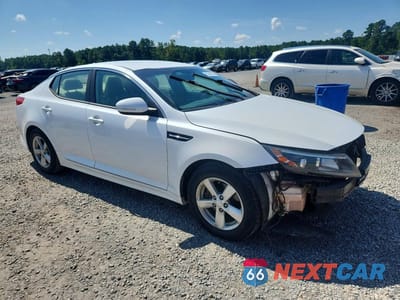 Czwarte zdjęcie samochodu z boku: 2015 KIA OPTIMA LX VIN:KNAGM4A7XF5592229 - miniatura