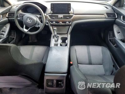 Zdjęcie 8 z 12 samochodu: 2018 HONDA ACCORD EX VIN:1HGCV1F49JA236965 - miniatura