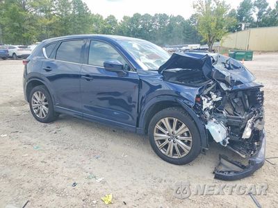 Czwarte zdjęcie samochodu z boku: 2023 MAZDA CX-5 SIGNATURE VIN:JM3KFBXY9P0123456 - miniatura