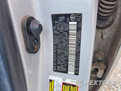 Zdjęcie 12 z 12 samochodu: 2010 TOYOTA COROLLA S VIN:2T1BU4EE1AC517601 - miniatura