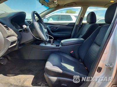 Zdjęcie 7 z 12 samochodu: 2017 NISSAN ALTIMA 2.5 S VIN:1N4AL3AP4HC156504 - miniatura