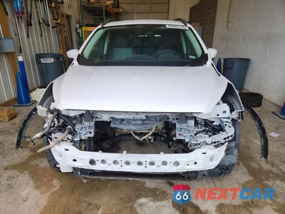 Piąte zdjęcie samochodu w środku: 2018 FORD ESCAPE SE VIN:1FMCU0GD4JUA58709 - miniatura